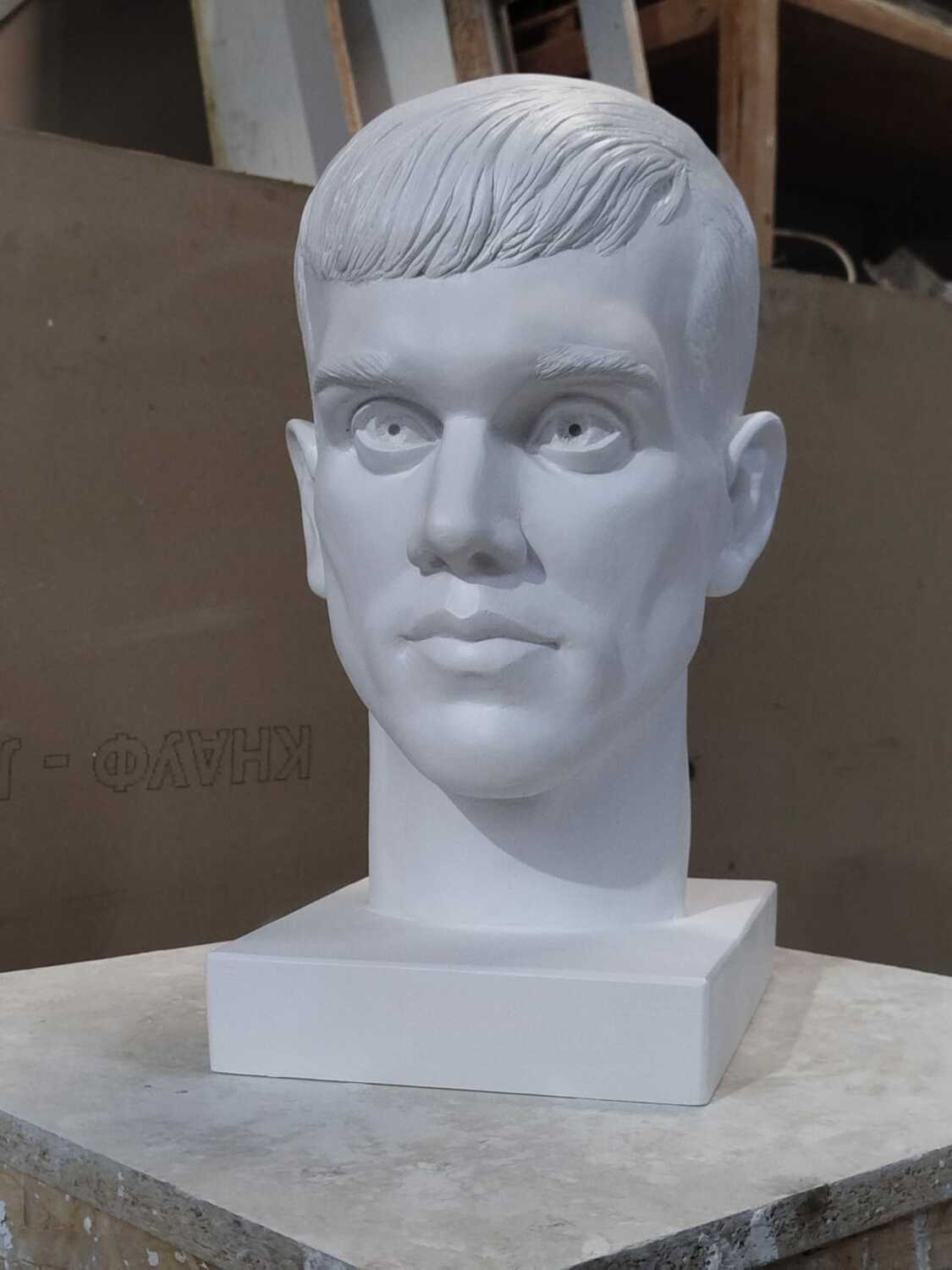 Скульптура бюст памятни Памятник скульптура бюст